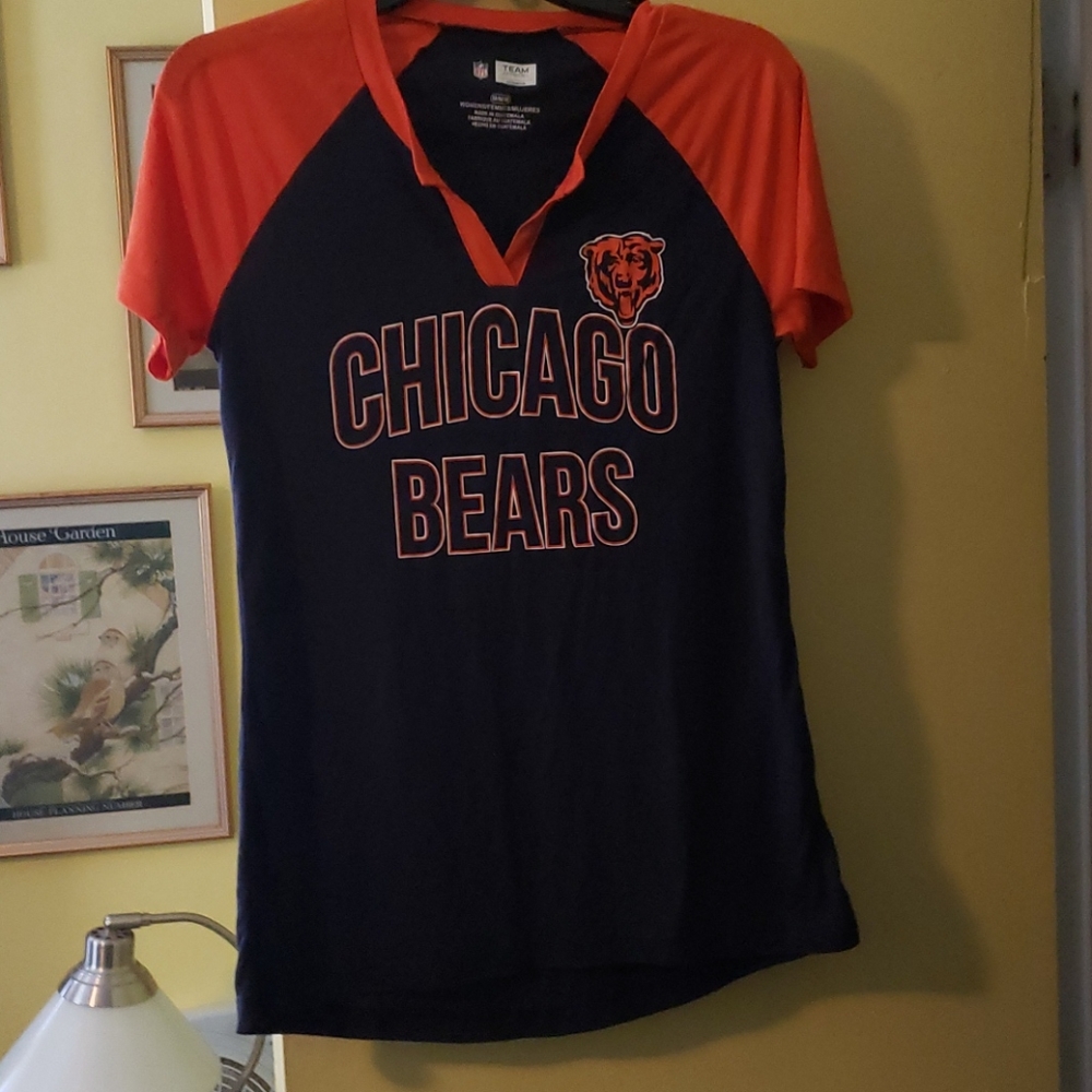 NWOT NFL Team Apparel Chicago Bears M Women's Top
